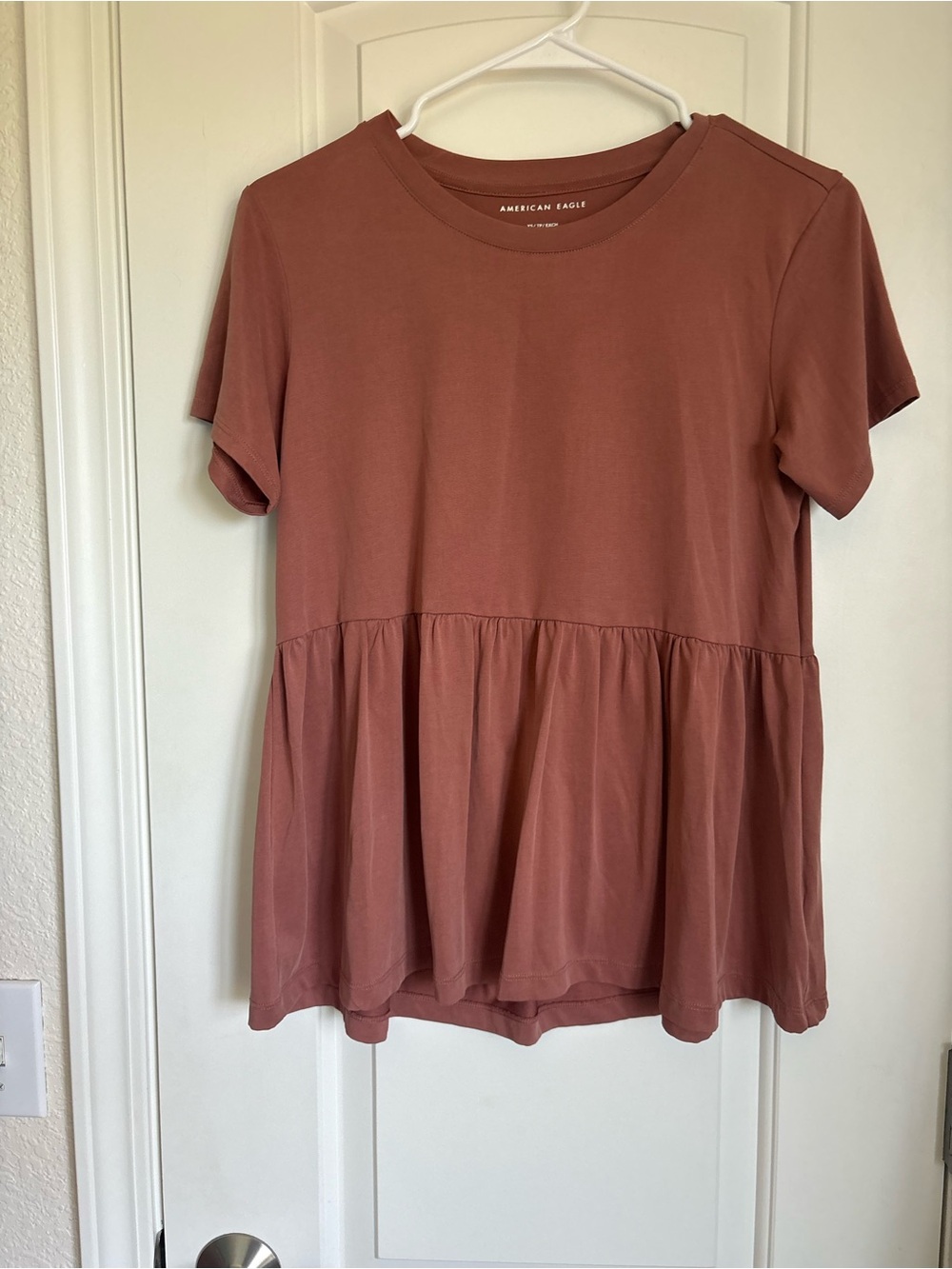 American Eagle Women’s Mauve Short Sleeve Peplum Tee - Size XS